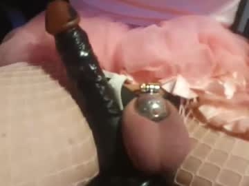 Sissy4bbc4ever Chaturbate stream image from October 31, 2025