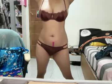 Asianashley Chaturbate stream image from October 31, 2025