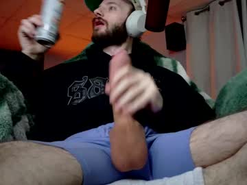 Digbicknik Chaturbate stream image from October 31, 2025