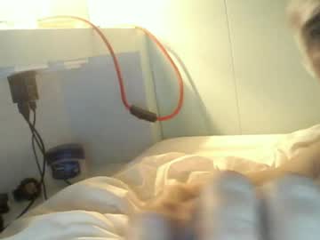 5minuescum Chaturbate stream image from October 31, 2025