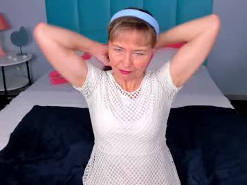 Carla_Vogue Chaturbate stream image from October 31, 2025