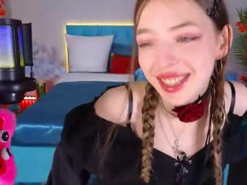 Lilibakery Chaturbate stream image from October 31, 2025