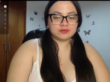 Sarahros1 Chaturbate stream image from October 31, 2025
