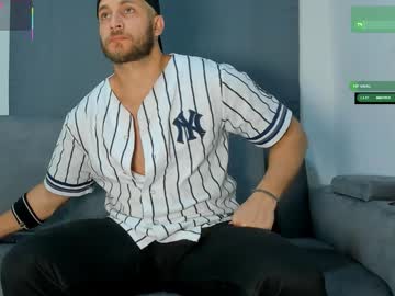 Apolo_Strange Chaturbate stream image from October 31, 2025