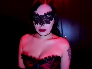 Hecate_And_Crow Chaturbate stream image from October 31, 2025