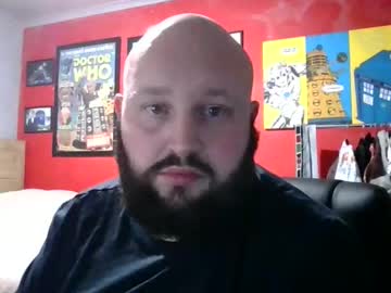 Hotrodder323 Chaturbate stream image from October 31, 2025