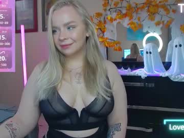 Lisacandy1 Chaturbate stream image from October 31, 2025