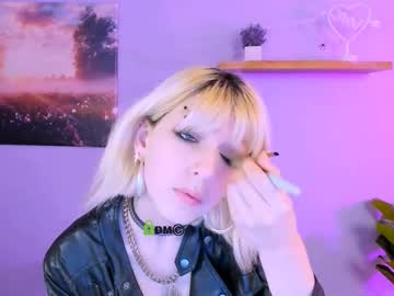Alisha_Blonde Chaturbate stream image from October 31, 2025