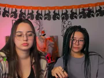 Crysten878 Chaturbate stream image from October 31, 2025