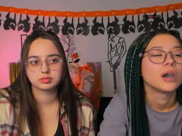 Karolina_Vendi Chaturbate stream image from October 31, 2025
