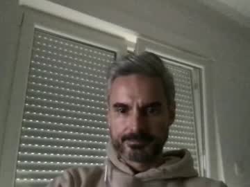 Hot_Sun_Hot Chaturbate stream image from October 31, 2025