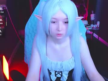 Mizukinoyoru Chaturbate stream image from October 31, 2025
