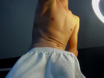 Dave_Moss Chaturbate stream image from October 31, 2025