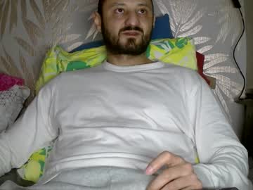 Fred4games77 Chaturbate stream image from October 31, 2025