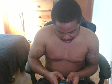 Breadw1nnah Chaturbate stream image from October 31, 2025