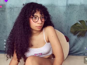 Elektra_Williams Chaturbate stream image from October 31, 2025