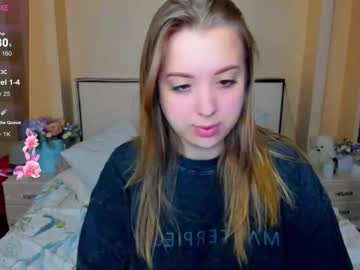 Kimberly_Mm Chaturbate stream image from October 31, 2025