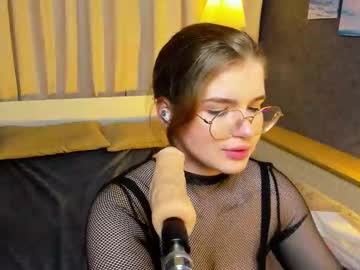Sophiemure Chaturbate stream image from October 31, 2025