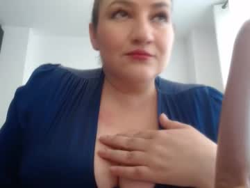 Angel__Lovers Chaturbate stream image from October 31, 2025