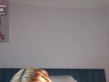 April__Bunny Chaturbate stream image from October 31, 2025