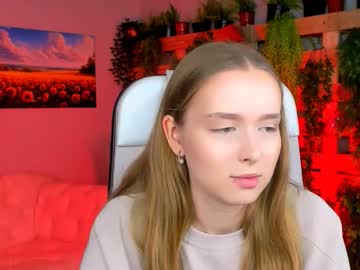 Jennifergraces Chaturbate stream image from October 31, 2025