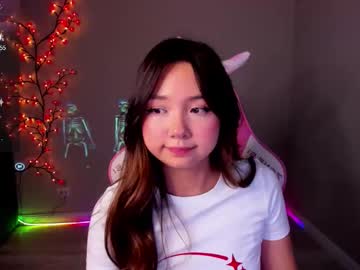 Fluffy_Rose Chaturbate stream image from October 31, 2025