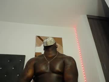 Joshmorri Chaturbate stream image from October 31, 2025