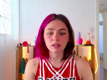 Pipaypipo Chaturbate stream image from October 31, 2025
