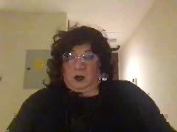 Suzannebanci Chaturbate stream image from October 31, 2025