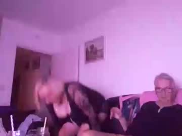 Jessandsilverfox61 Chaturbate stream image from October 31, 2025