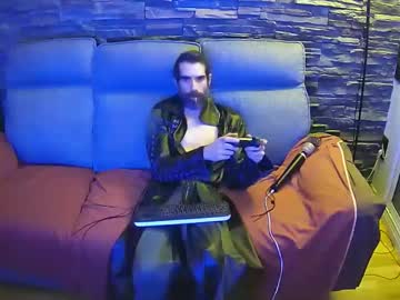 La_Bella_Y_El_Lobo Chaturbate stream image from October 31, 2025