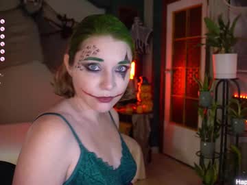 _The_Sun_ Chaturbate stream image from October 31, 2025
