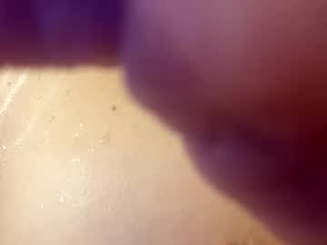 Lilnikkicreampuff Chaturbate stream image from October 31, 2025