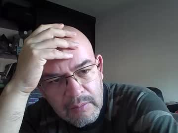 Nuevoshowgranlattino Chaturbate stream image from October 31, 2025