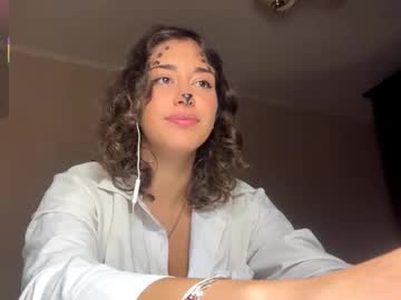Shantellemagnotta Chaturbate stream image from October 31, 2025