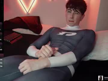 Alfiegreenxxx Chaturbate stream image from October 31, 2025