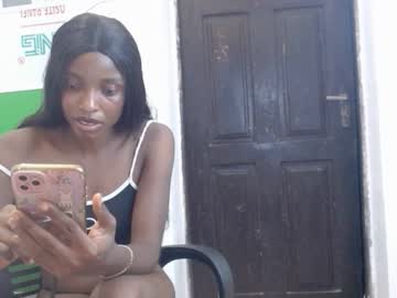 Cupidxdoll Chaturbate stream image from October 31, 2025