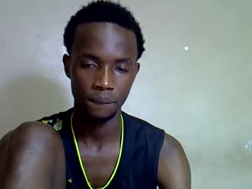 Muwalakim Chaturbate stream image from October 31, 2025