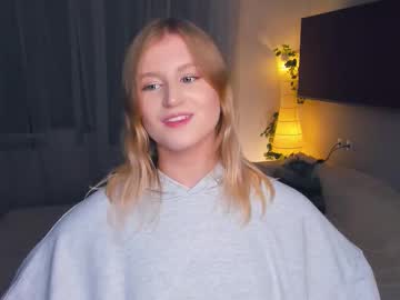 Shantiyagin Chaturbate stream image from November 01, 2025