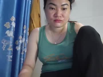Julyesex Chaturbate stream image from November 01, 2025