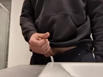 Strikout1 Chaturbate stream image from November 01, 2025