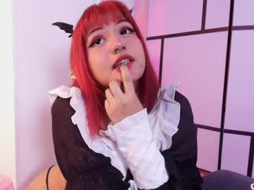 Black_Cryystal Chaturbate stream image from November 01, 2025