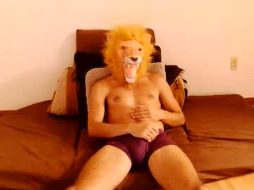Leoshone Chaturbate stream image from November 01, 2025