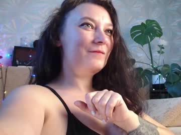 Ria_32 Chaturbate stream image from November 01, 2025