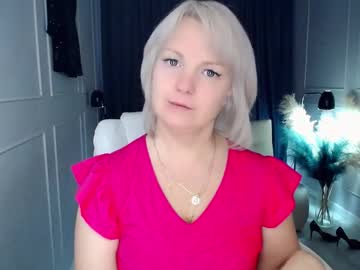 Emmmam Chaturbate stream image from November 01, 2025