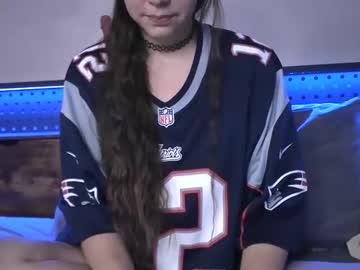 Littlejessielov Chaturbate stream image from November 01, 2025