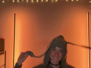 Shadebabe Chaturbate stream image from November 01, 2025