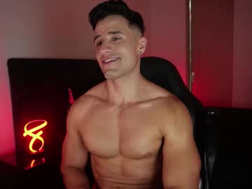 Krops_ Chaturbate stream image from November 01, 2025