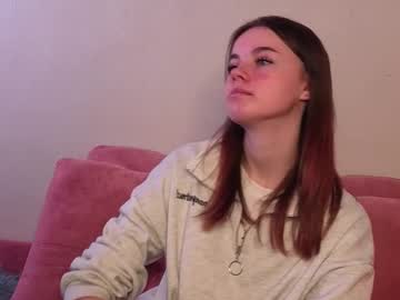 Meliamaheia Chaturbate stream image from November 01, 2025