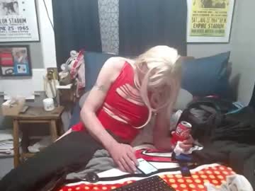 Bobbiloosehole Chaturbate stream image from November 01, 2025